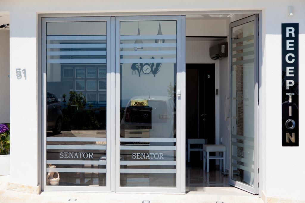 Hotel Senator Улцинь Екстер'єр фото