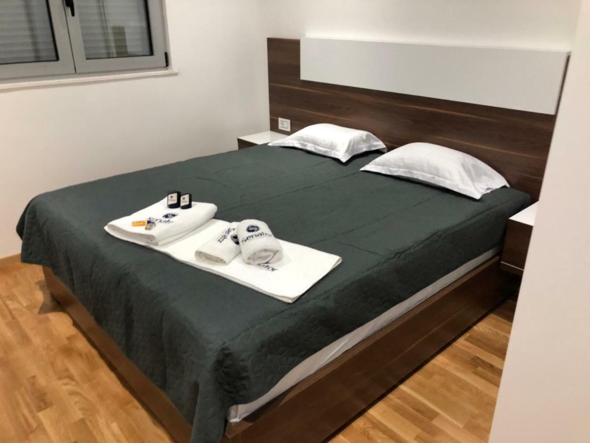Hotel Senator Улцинь Екстер'єр фото